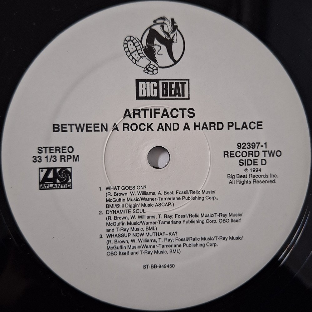 Between a Rock and a Hard Place - Imagem 5